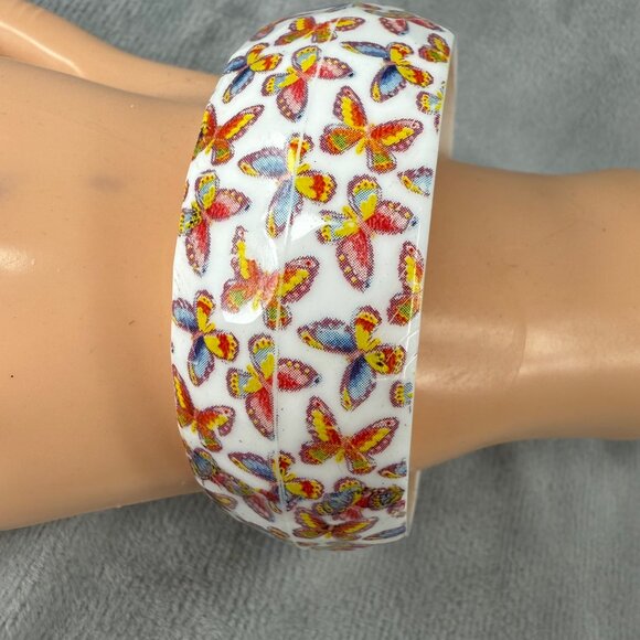 Butterfly Pattern White Plastic Bangle Bracelet Colorful Design Women Slip On - Picture 6 of 16